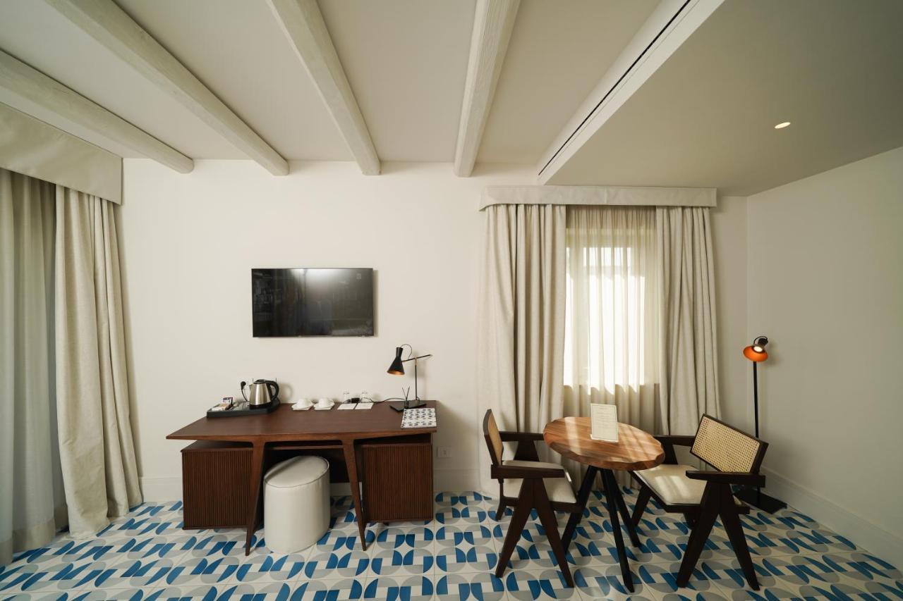 Dimora Dei Lari Hotel Баколи Екстериор снимка