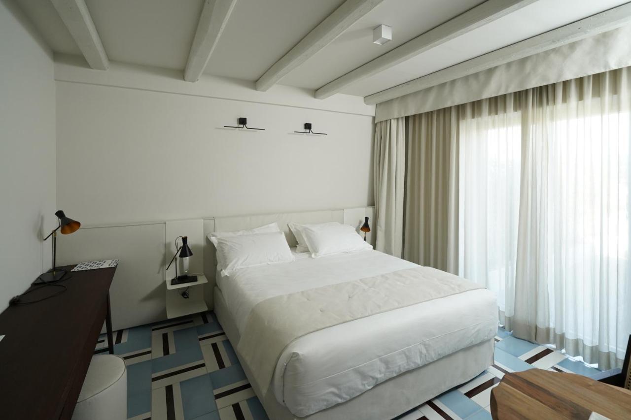 Dimora Dei Lari Hotel Баколи Екстериор снимка
